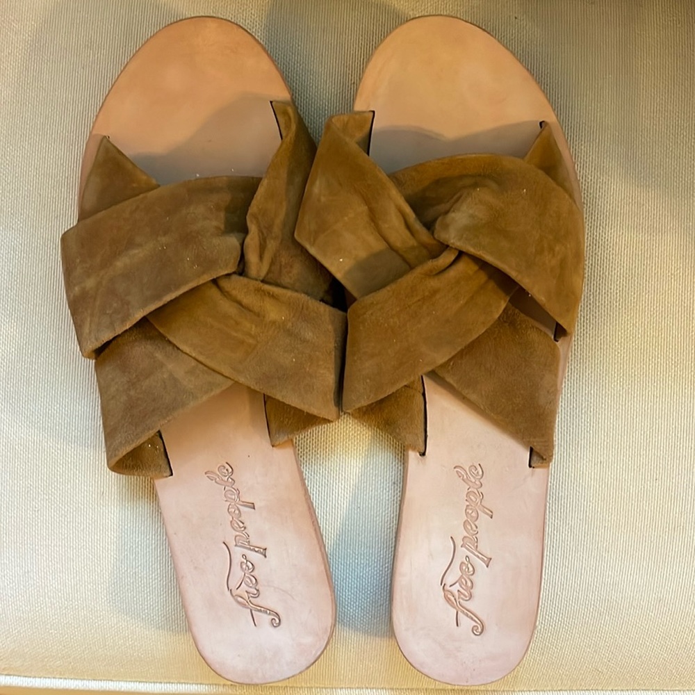 Free people suede slides never worn